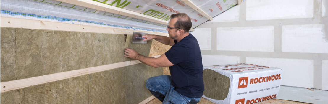 Dach Isolieren mit einer Untersparrend&auml;mmung mit Rockwool Steinwolle