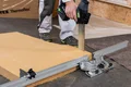 Es gibt auch speziellen Dämmstoffsägen, wie z. B. Festool ISC 240.
