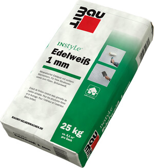 L'enduit noble InStyle Edelweiss avec une granulométrie de 1 mm est disponible en sac de 25 kg.